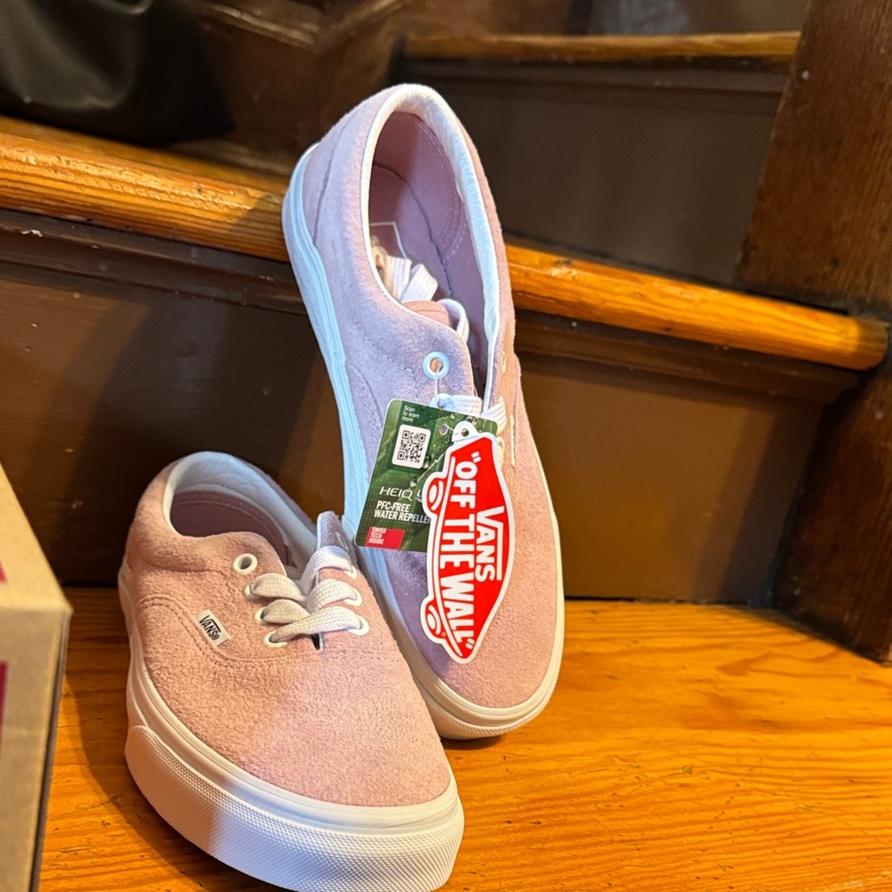 NWT Vans Pig Suede Zephyr US Era Sneaker pink 7